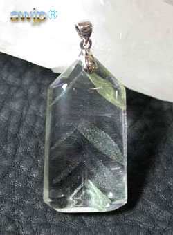 グリーンファントムピラミッド 緑金字塔幻影水晶のペンダント pp-081-1