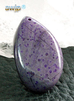 濃い紫色スギライト ペンダントトップ：PSL-31-2